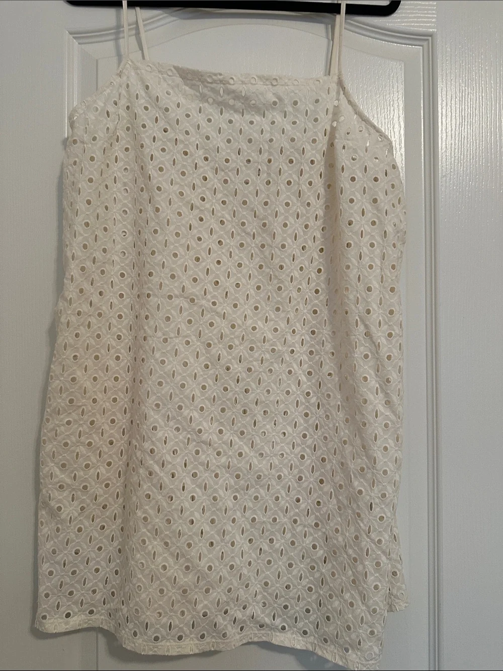 Vitamin A lightweight eyelet